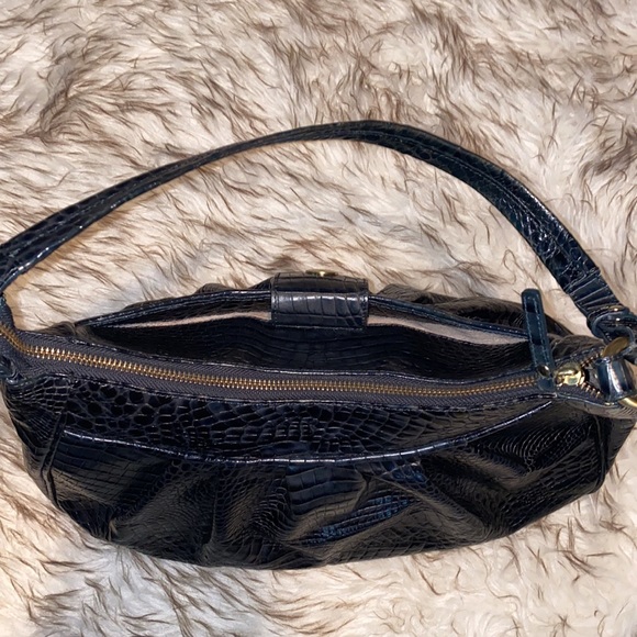 Brahmin Vintage Croc Embossed Leather Zip Top Shoulder Bag EVC - Picture 4 of 16